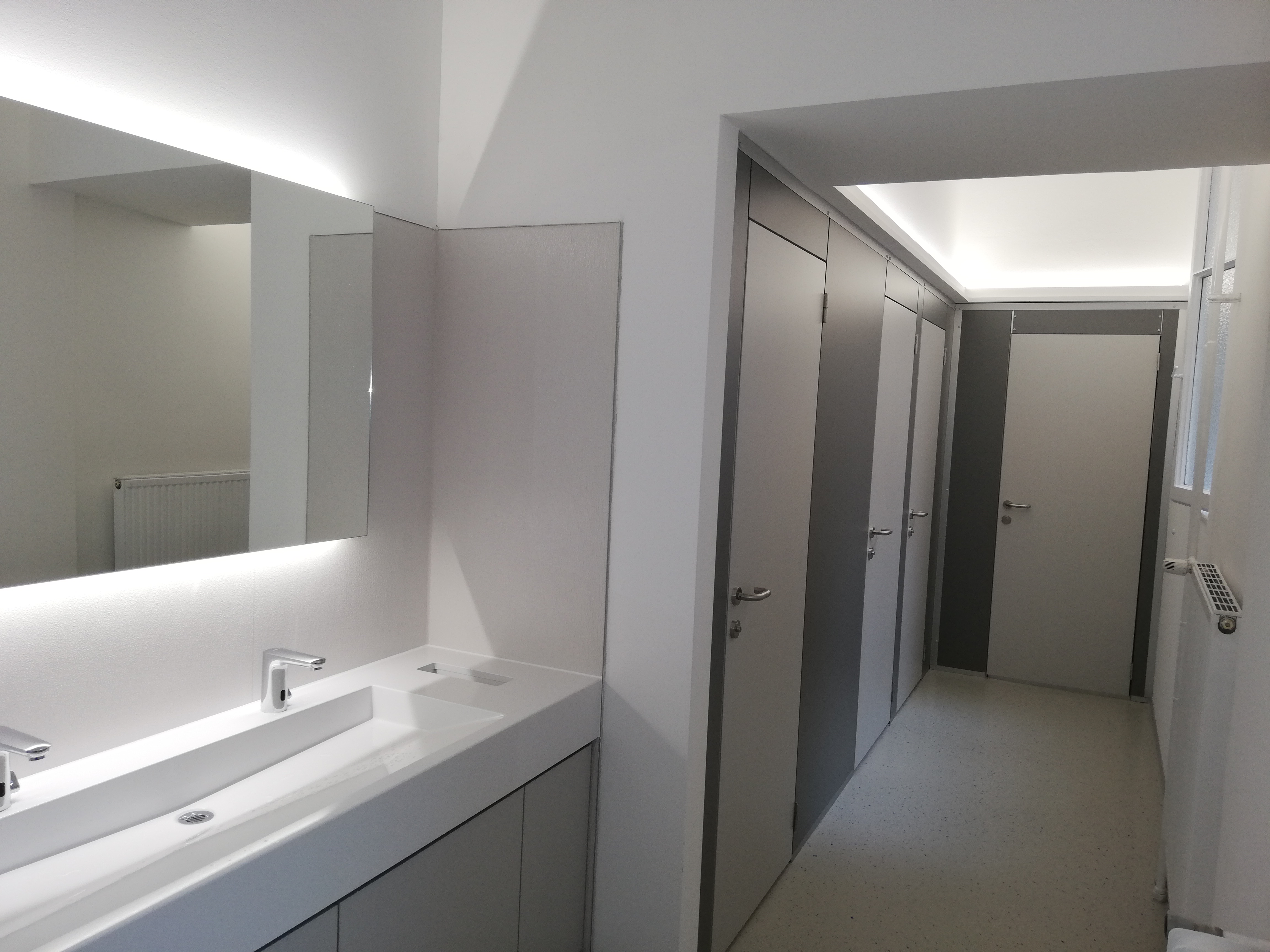 UNI WC-Sanierung